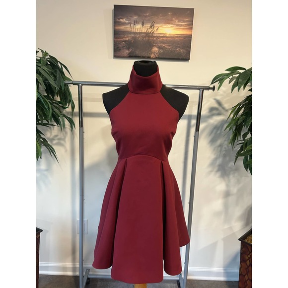 Finders Keepers The Label Oxblood Dress, NWT, Size S - Picture 3 of 4